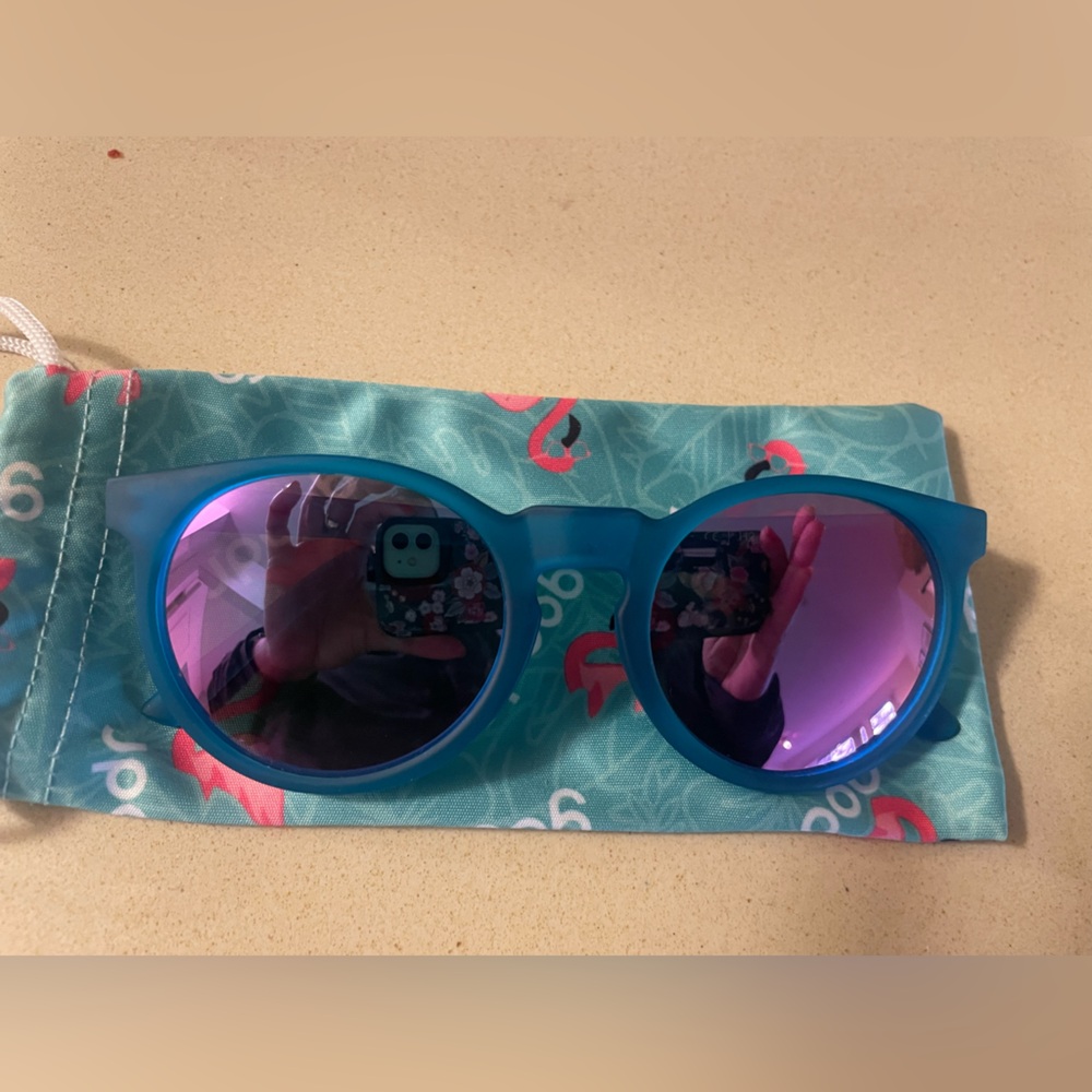 Goodr circle g turquoise and pink sunglasses